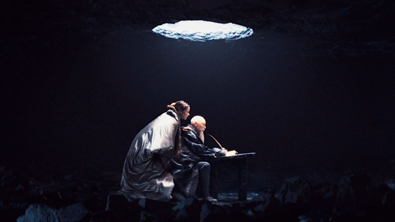 Oak Thorn & the Old Rose of Love Backdrop