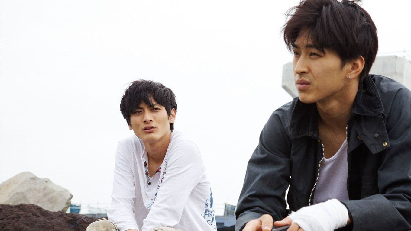 A Crowd of Three Backdrop